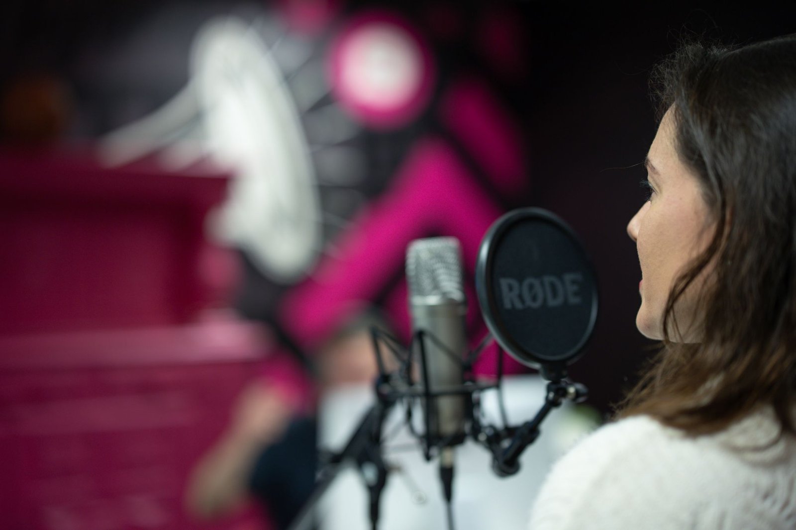 Servane Lenotte coach vocal Comète Factory agence communication rennes